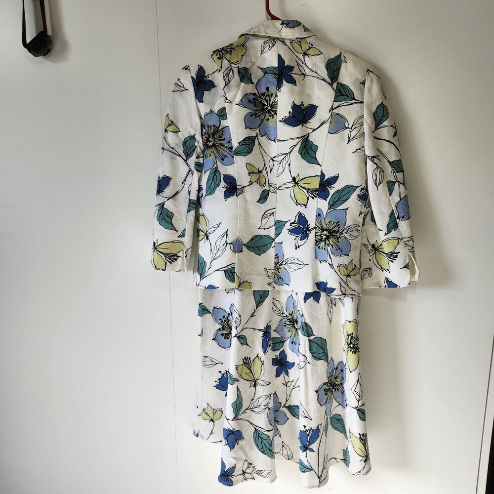 Emma James Jacket & Skirt Suit Set Floral Women’s Size 10 - Picture 2 of 16